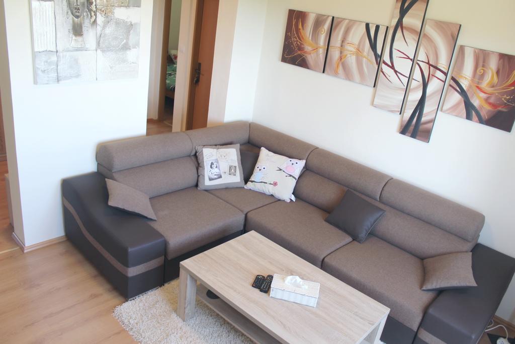 Pine Wood Apartment Vysne Ruzbachy Room photo